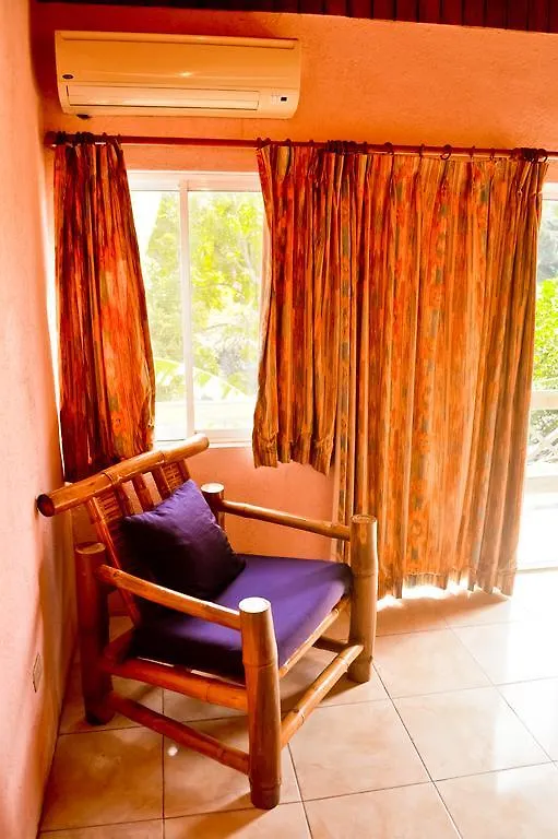 ** Maison d'hôtes Lemer Guesthouse & Villa Lucea Jamaïque