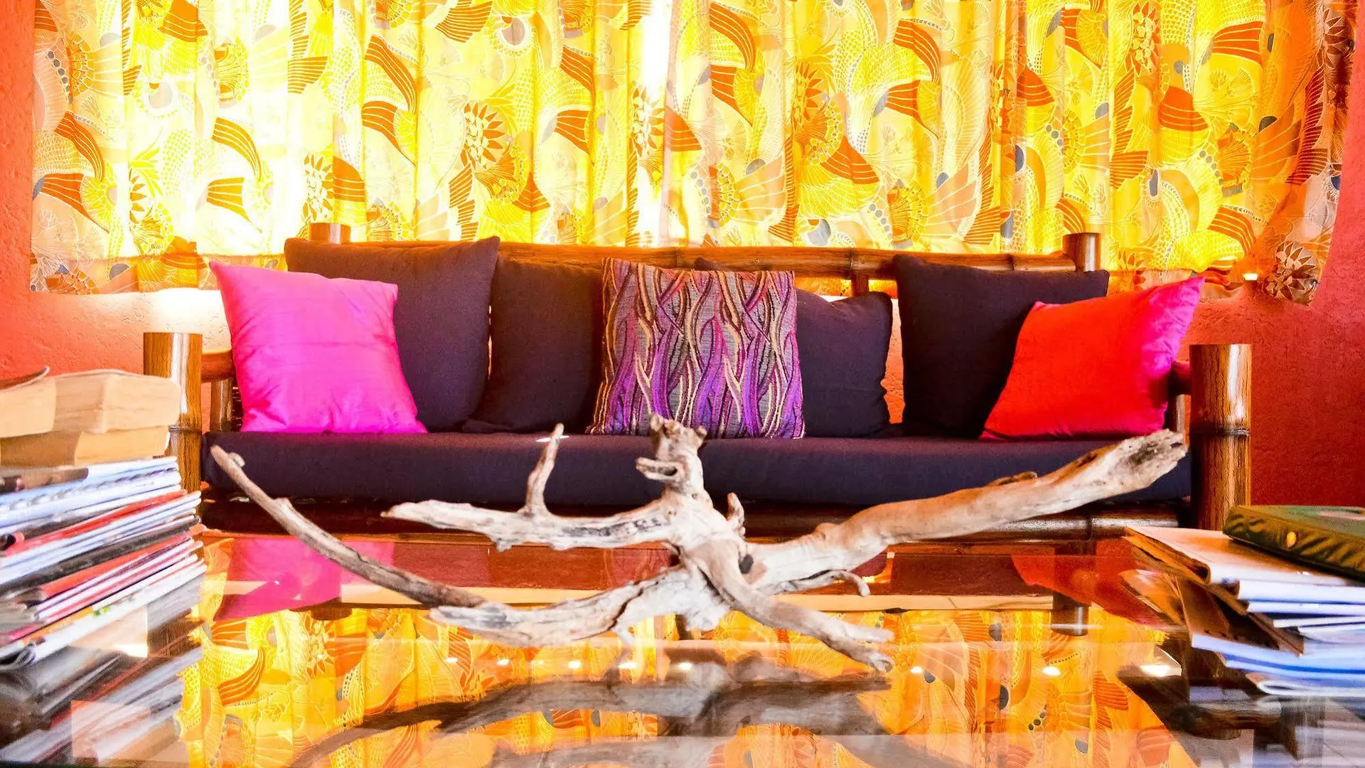 Lemer Guesthouse & Villa Lucea