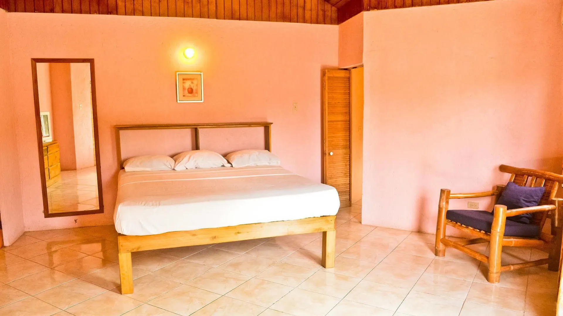 Lemer Guesthouse & Villa Lucea 2*,  Jamaïque