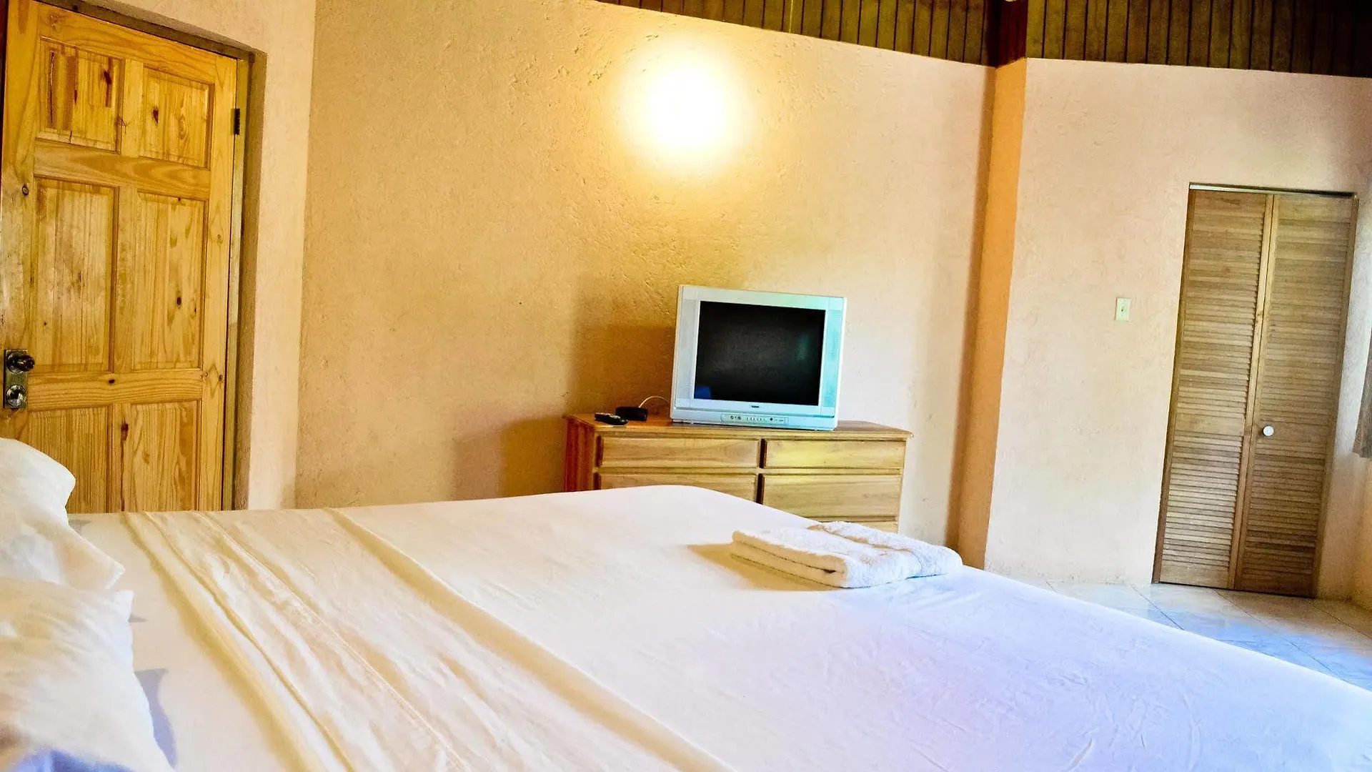 Maison d'hôtes Lemer Guesthouse & Villa Lucea